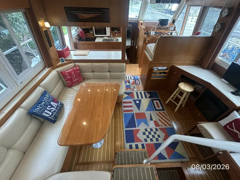Slide: The Image of 43' Mainship salon forward - 7407575