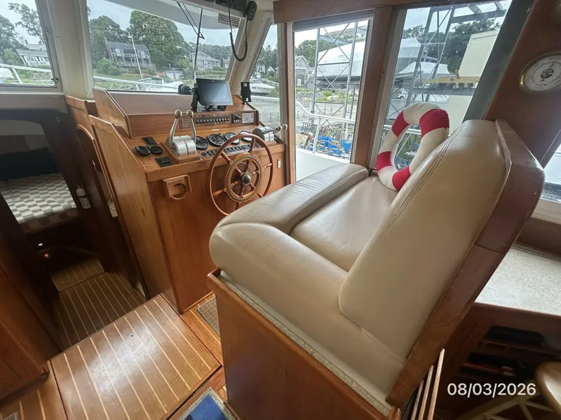 Slide: The Image of 43' Mainship lower helm1 - 7407553