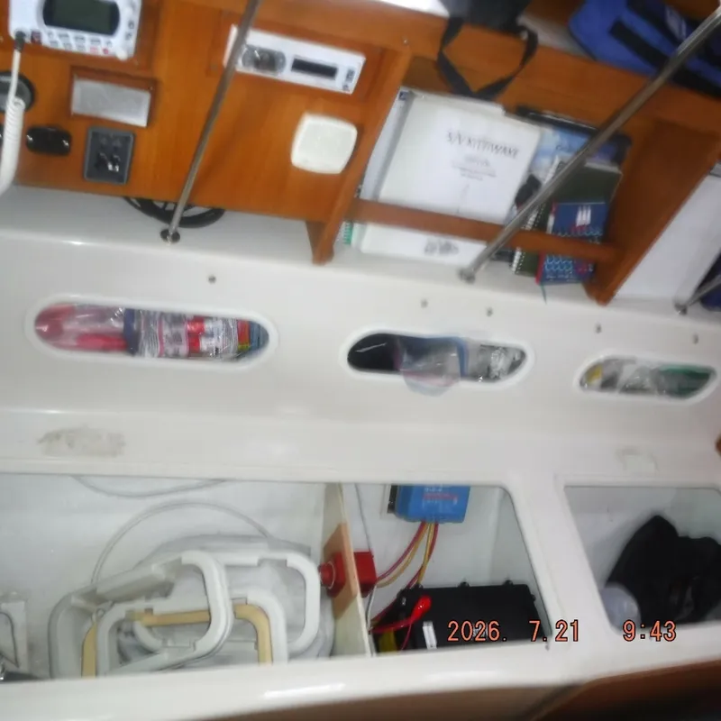 Slide: The Image of DSCF7115 Under Port side couch - 7407698