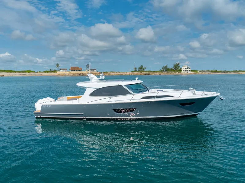 The Image of Eclipse 505 Shadow 2026 - undefined