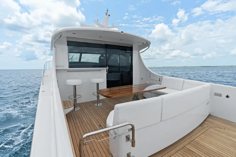 Slide: The Image of Eclipse 50 - STINGRAY GRAY - Aft 2026 Eclipse 505 Shadow STINGRAY GRAY - 7408858