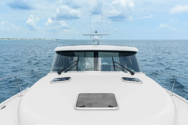 Slide: The Image of Eclipse 50 - STINGRAY GRAY - Bow 2026 Eclipse 505 Shadow STINGRAY GRAY - 7408871