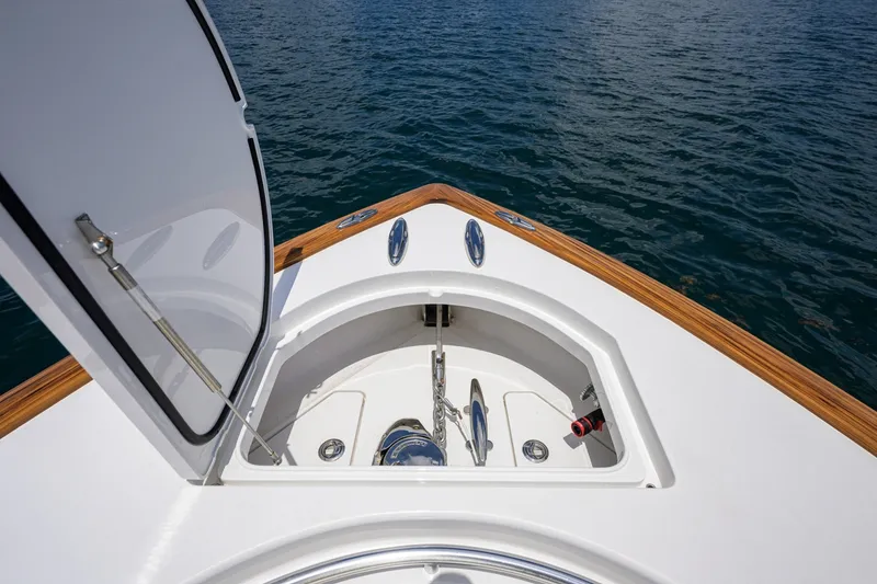 Slide: The Image of Valhalla Boatworks V-37 2023 - 7409173