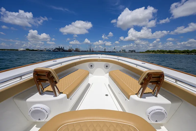 Slide: The Image of Valhalla Boatworks V-37 2023 - 7409172