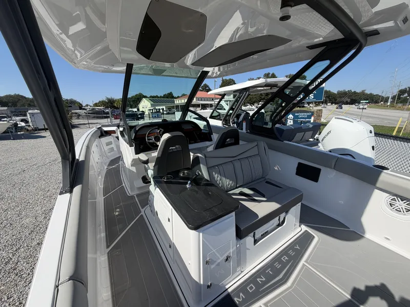 Slide: The Image of Monterey Elite 30 OB 2027 - 8173224