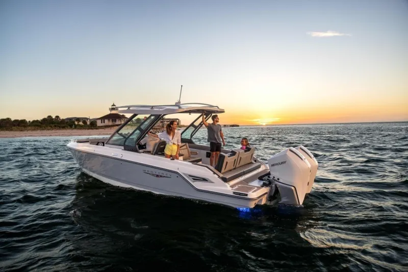 Slide: The Image of Monterey Elite 30 OB 2027 - 7409196
