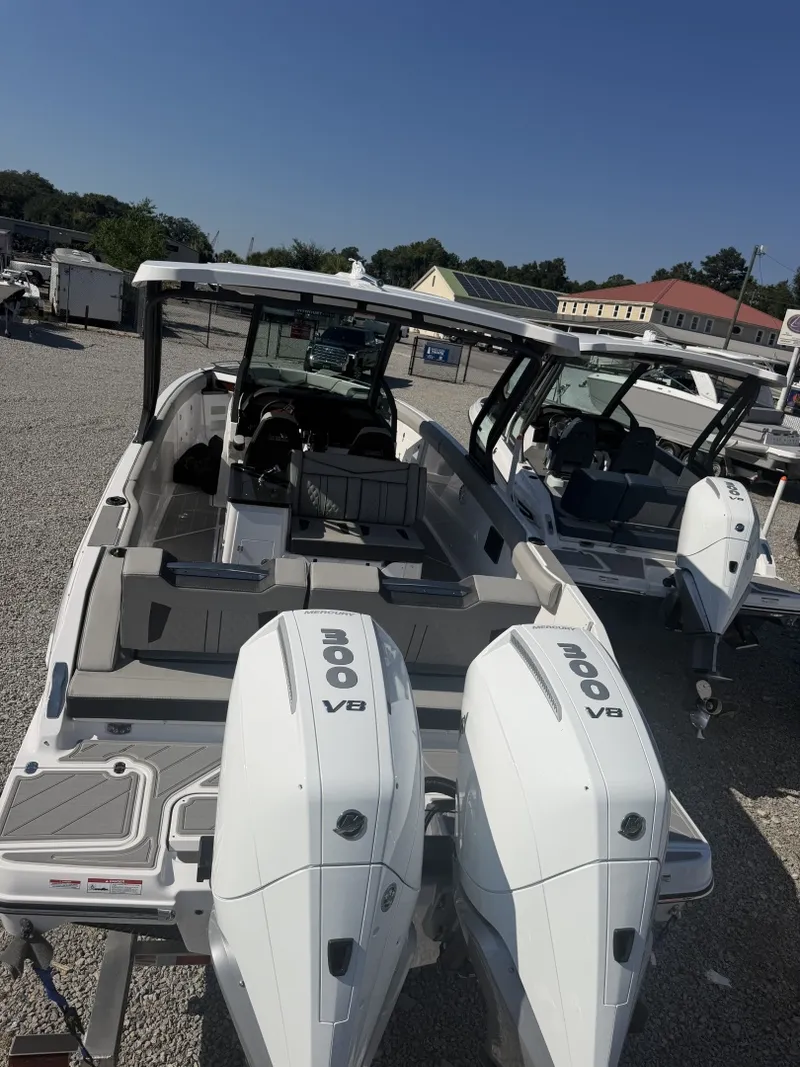 Slide: The Image of Monterey Elite 30 OB 2027 - 8173215