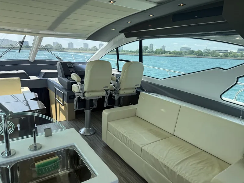 Slide: The Image of Cruisers Yachts 60 Cantius 2016 - 7409589