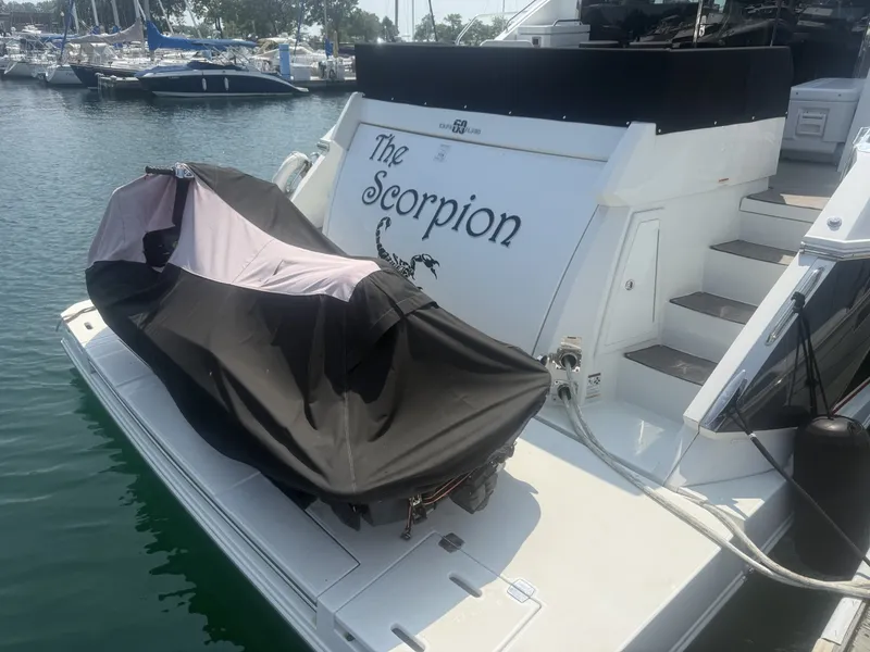 Slide: The Image of Cruisers Yachts 60 Cantius 2016 - 7409445