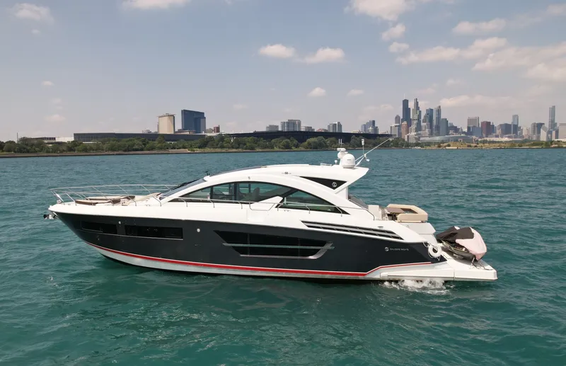 Slide: The Image of Cruisers Yachts 60 Cantius 2016 - 7409425