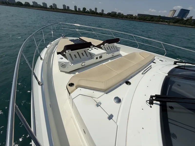 Slide: The Image of Cruisers Yachts 60 Cantius 2016 - 7409602