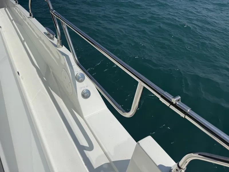 Slide: The Image of Cruisers Yachts 60 Cantius 2016 - 7409606