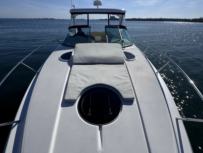Slide: The Image of Regal 33 XO 2020 - 7409724