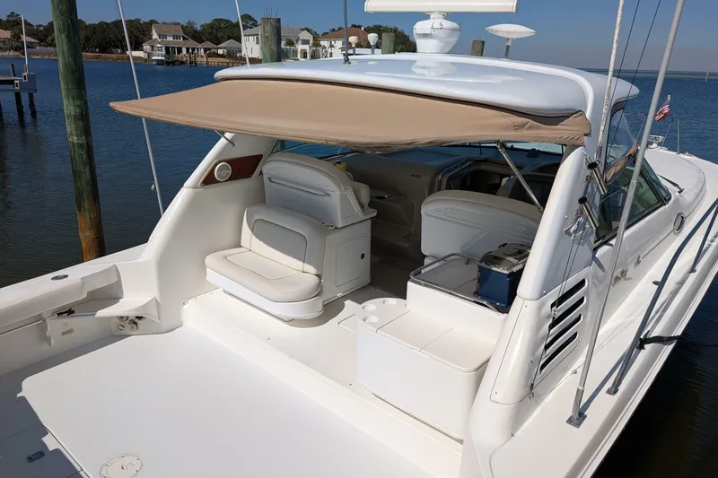 Slide: The Image of Sea Ray 370 Express Cruiser 1999 - 7465263