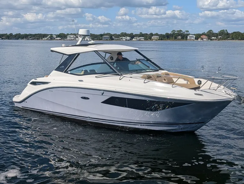 The Image of Sea Ray Sundancer 320 2019 - 7409771
