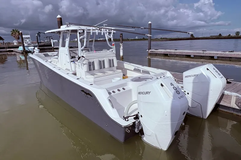 Slide: The Image of Invincible 33 Catamaran 2024 - 8039395