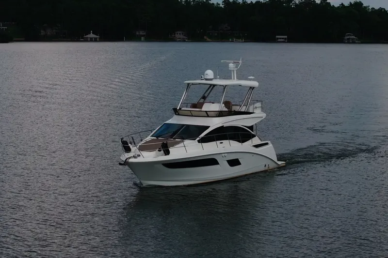 The Image of Sea Ray Fly 400 2017 - 7535181