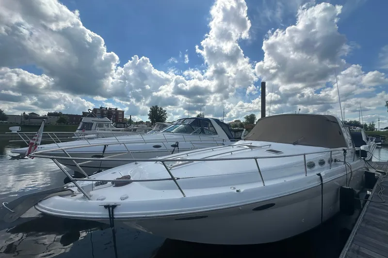 Slide: The Image of Sea Ray Sundancer 370 1999 - 7410787