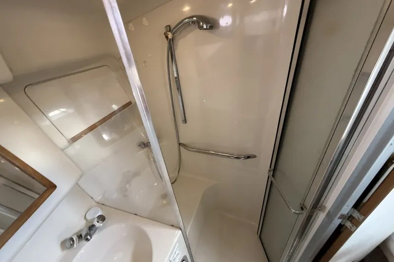 Slide: The Image of Sea Ray Sundancer 370 1995 - 7410926