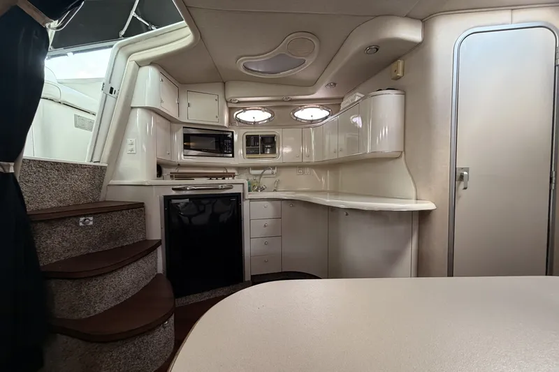 Slide: The Image of Sea Ray Sundancer 370 1995 - 7410890