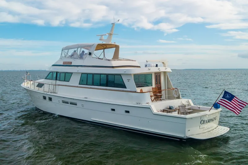 Slide: The Image of Hatteras 74 Cockpit Motor Yacht 1989 - 7539893