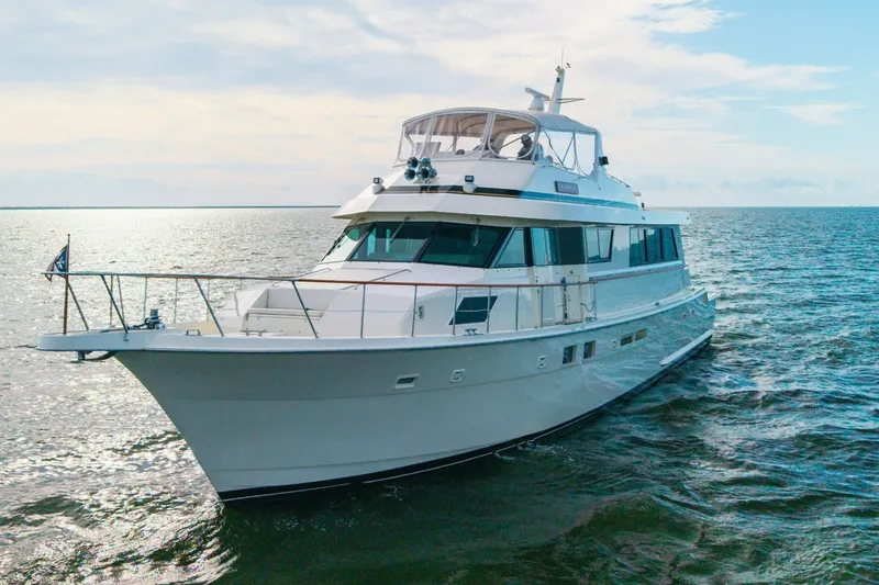 Slide: The Image of Hatteras 74 Cockpit Motor Yacht 1989 - 7539639