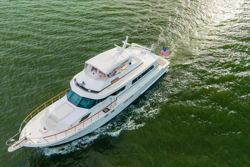 Slide: The Image of Hatteras 74 Cockpit Motor Yacht 1989 - 7539906