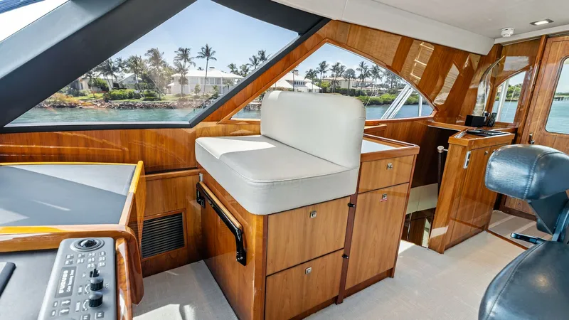 Slide: The Image of 2016 Viking 80 Enclosed Bridge- FRIGATE- Enclosed Bridge Helm - 7414457