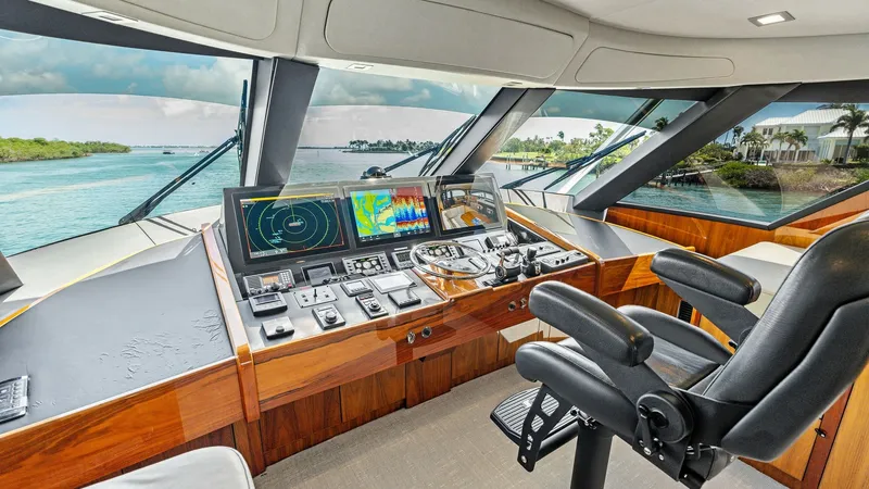 Slide: The Image of 2016 Viking 80 Enclosed Bridge- FRIGATE- Enclosed Bridge Helm - 7414454