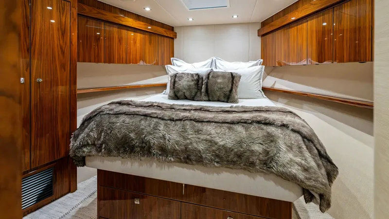 Slide: The Image of 2016 Viking 80 Enclosed Bridge- FRIGATE-FWD Stateroom - 7414414