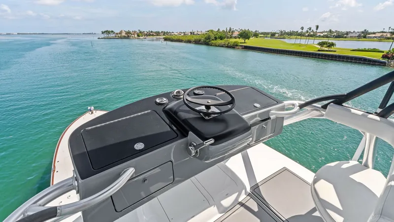 Slide: The Image of 2016 Viking 80 Enclosed Bridge- FRIGATE- Tower - 7414469