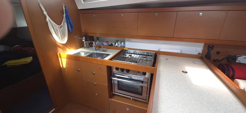 Slide: The Image of Beneteau Oceanis 45 2013 - 7454454