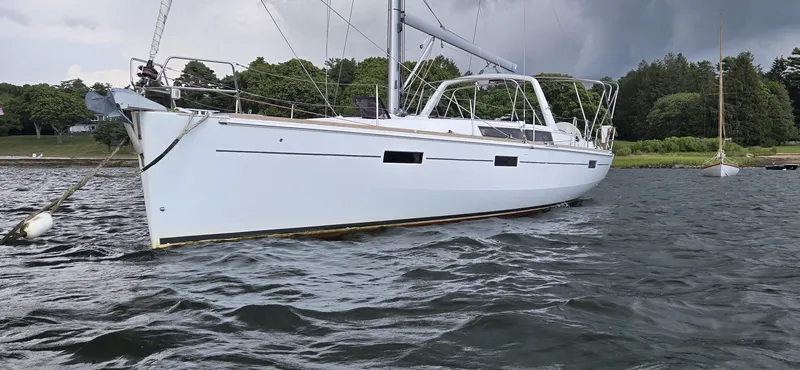 The Image of Beneteau Oceanis 45 2013 - 7453963
