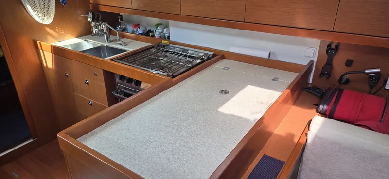 Slide: The Image of Beneteau Oceanis 45 2013 - 7454504