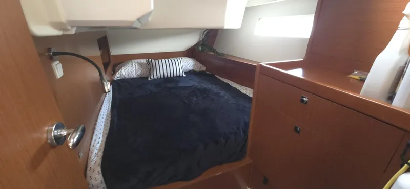 Slide: The Image of Beneteau Oceanis 45 2013 - 7454451