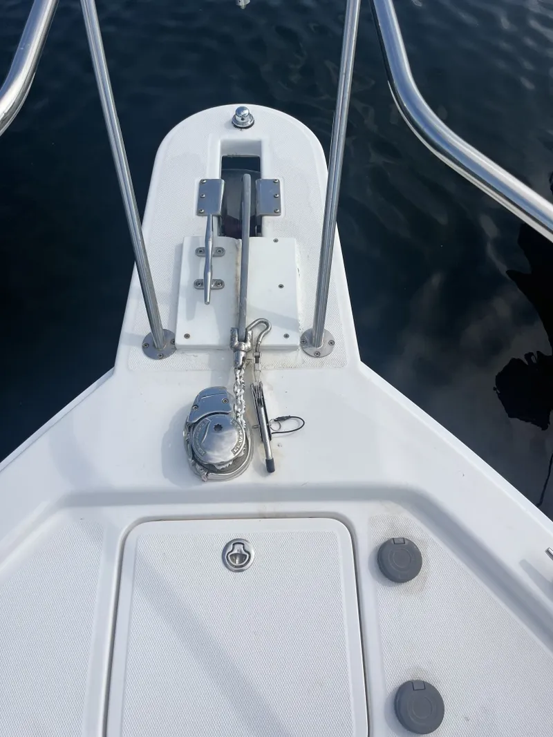 Slide: The Image of Mainship Pilot 2003 - 7452139