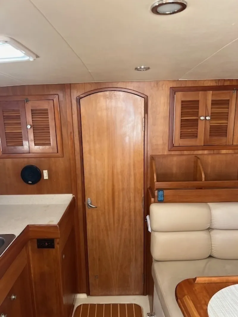 Slide: The Image of Mainship Pilot 2003 - 7452118