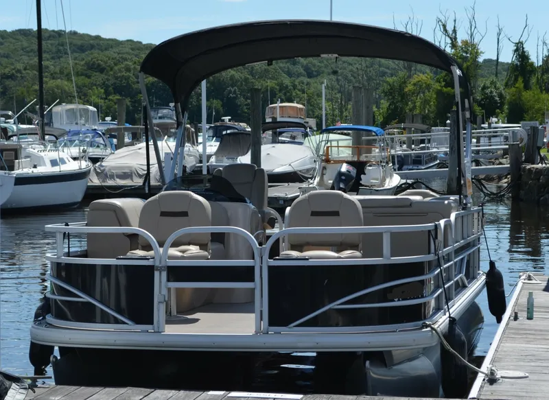 Slide: The Image of Sun Tracker Fishin Barge 20 DLX 2019 - 7452330