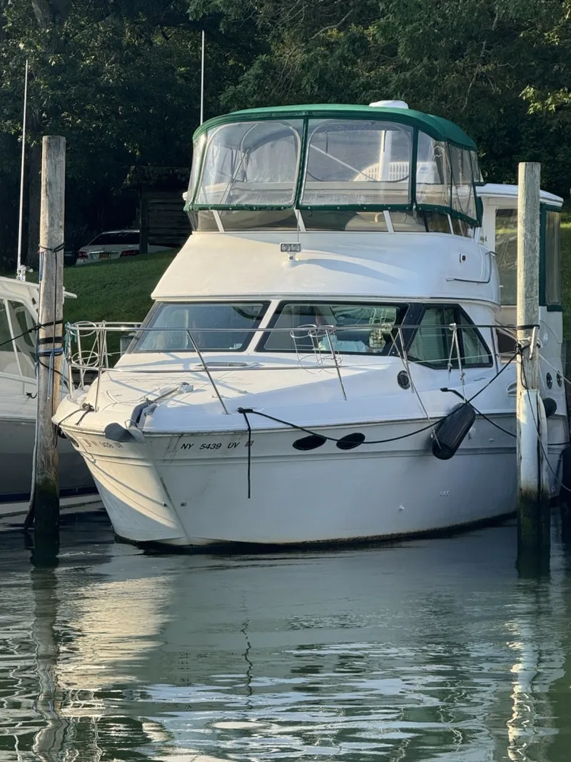 The Image of Sea Ray 380 2000 - 7452339