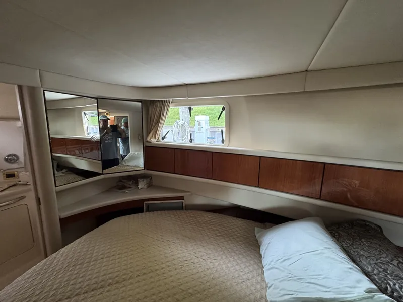 Slide: The Image of Sea Ray 380 2000 - 7452381