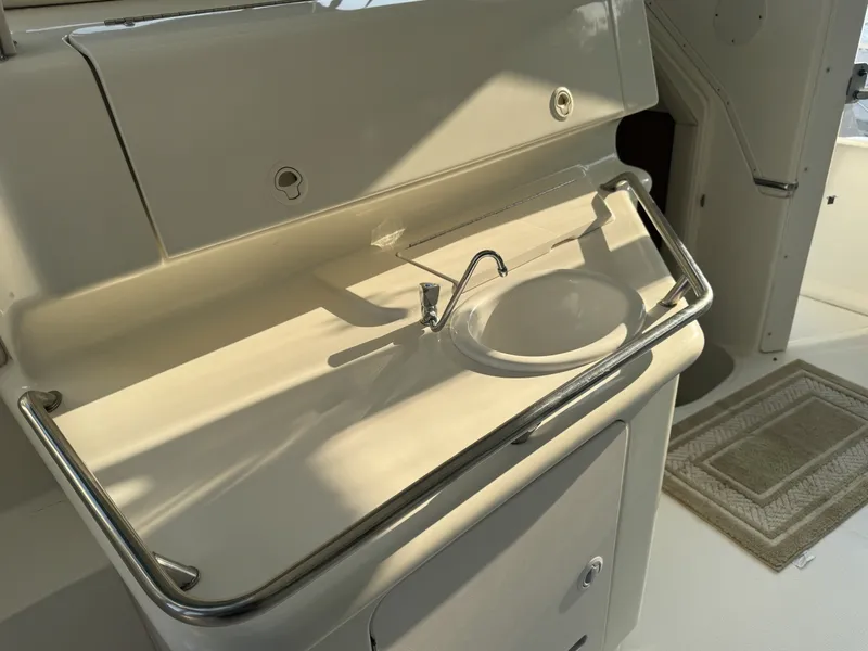 Slide: The Image of Sea Ray 380 2000 - 7452351