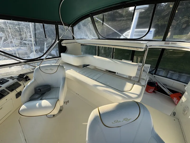 Slide: The Image of Sea Ray 380 2000 - 7452357