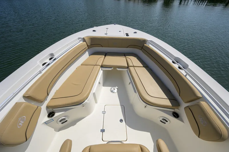 Slide: The Image of NauticStar 28 - Bow 2019 NauticStar 28XS - 7649892