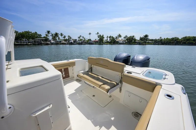 Slide: The Image of NauticStar 28 - Cockpit 2019 NauticStar 28XS - 7452627
