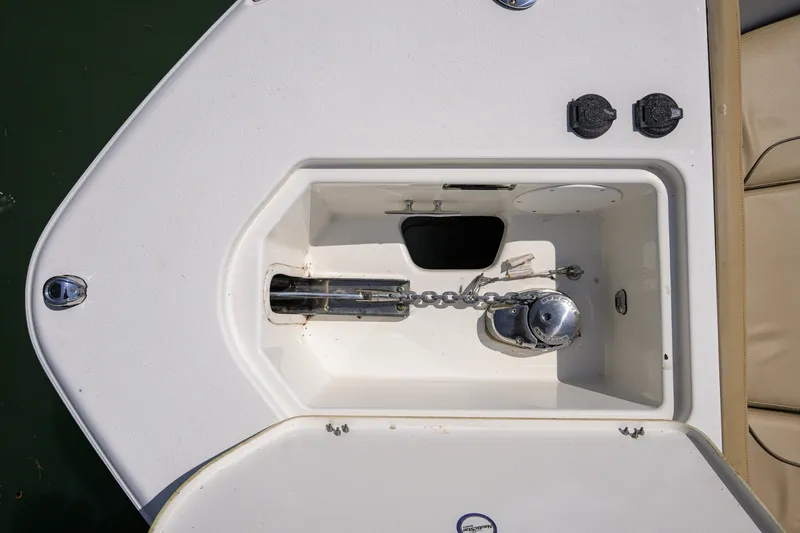 Slide: The Image of NauticStar 28 - Windless 2019 NauticStar 28XS - 7649896