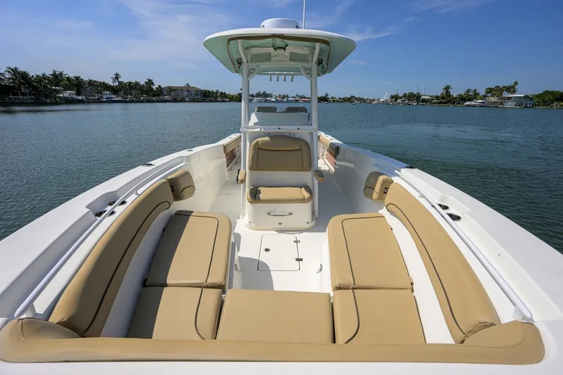 Slide: The Image of NauticStar 28 - Bow & Forward Seating 2019 NauticStar 28XS - 7649897
