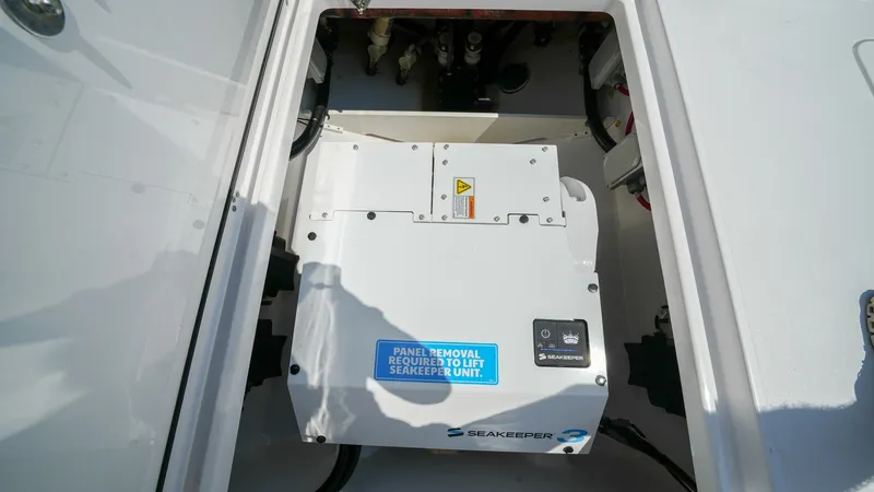 Slide: The Image of Sportsman 352 Center Console 2024 - 7537646
