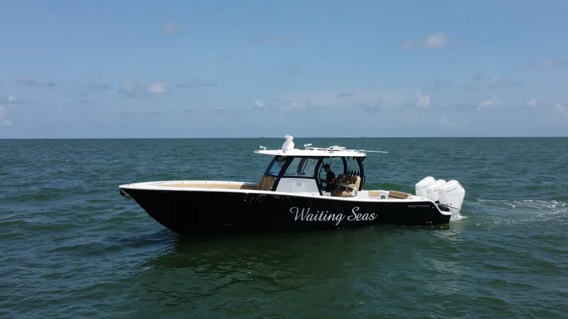 The Image of Sportsman 352 Center Console 2024 - 7537626