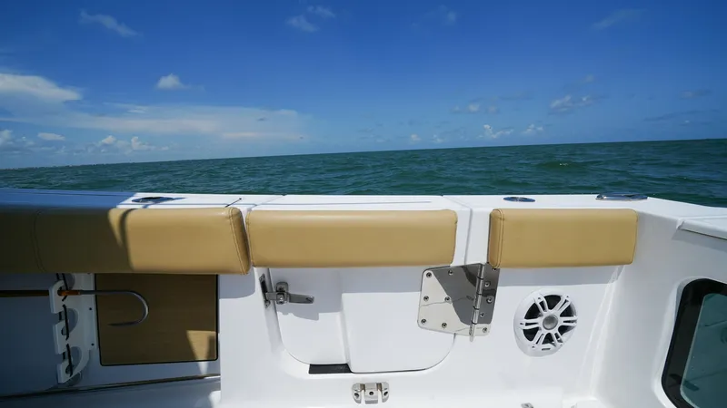 Slide: The Image of Sportsman 352 Center Console 2024 - 7537643