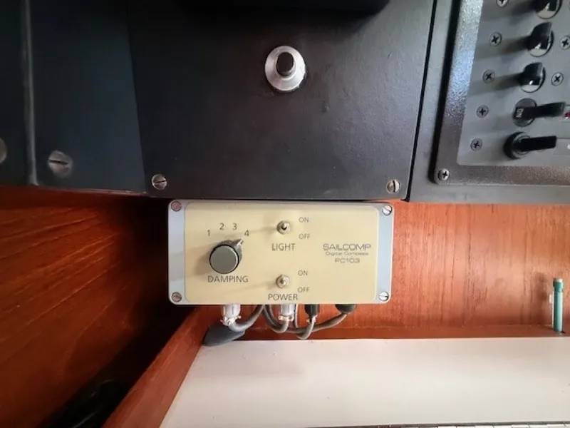 Slide: The Image of Sabre 42 CN Sloop 1988 - 7453672